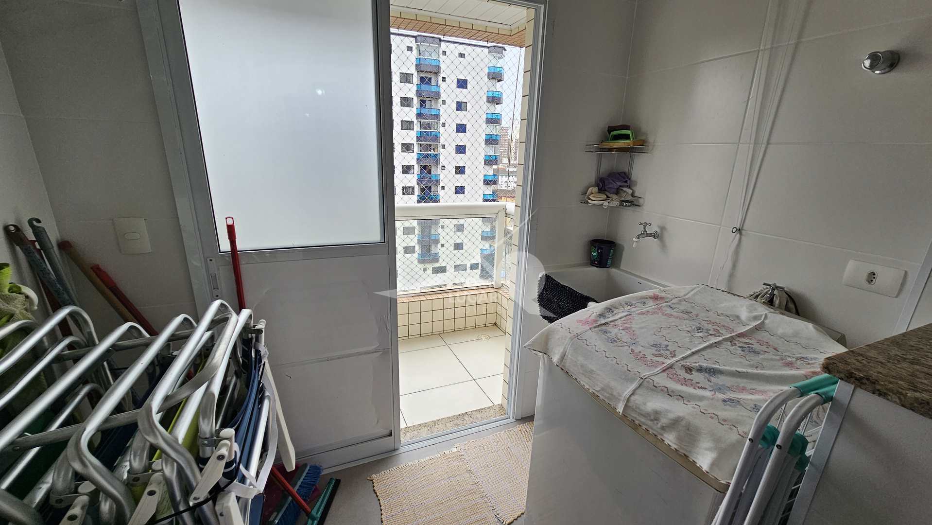 Apartamento à venda com 3 quartos, 122m² - Foto 13