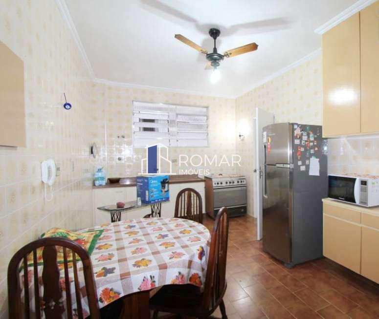 Apartamento à venda com 3 quartos, 138m² - Foto 4