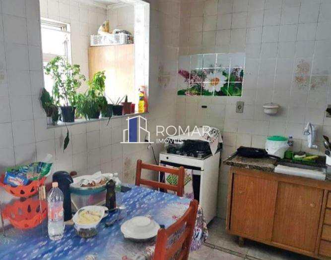 Apartamento à venda com 3 quartos, 90m² - Foto 4