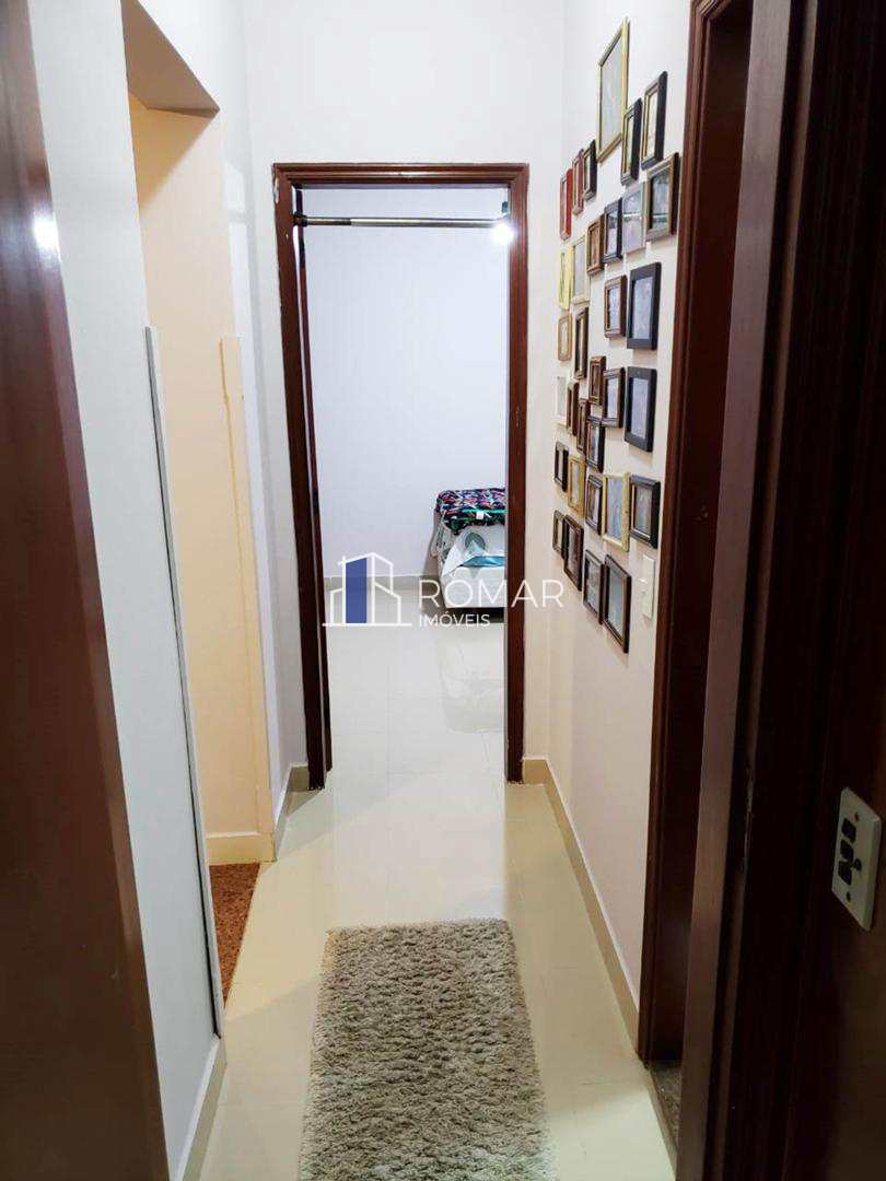 Apartamento à venda com 2 quartos, 95m² - Foto 11