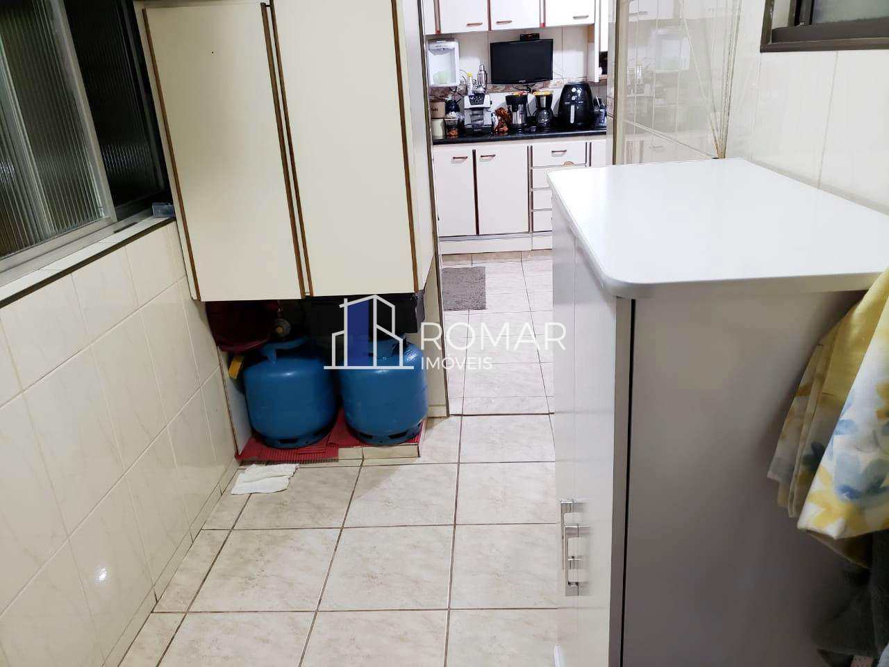 Apartamento à venda com 2 quartos, 95m² - Foto 9