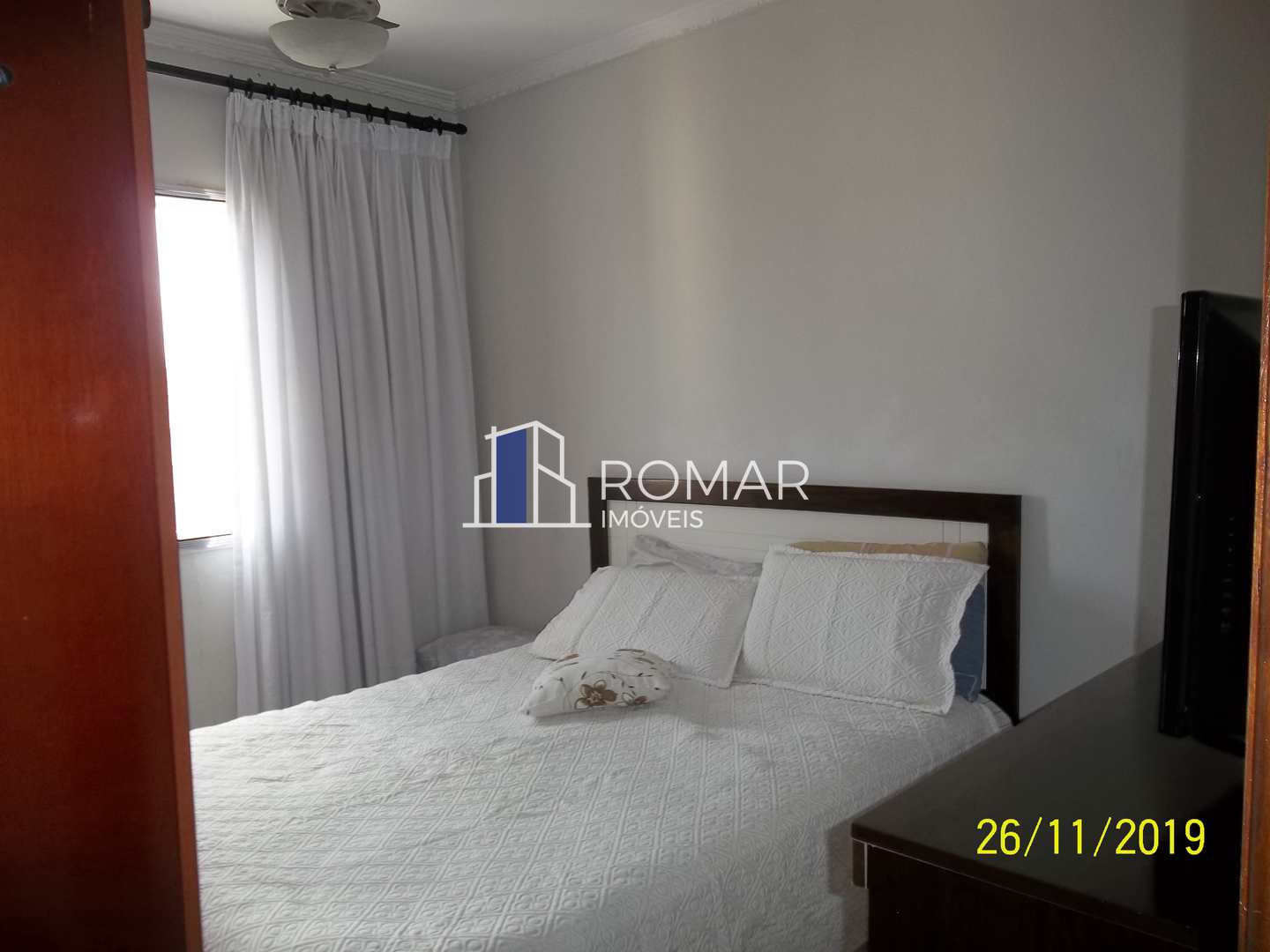 Apartamento à venda com 2 quartos, 57m² - Foto 4