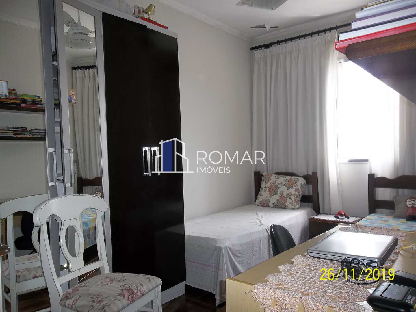 Apartamento à venda com 2 quartos, 57m² - Foto 2