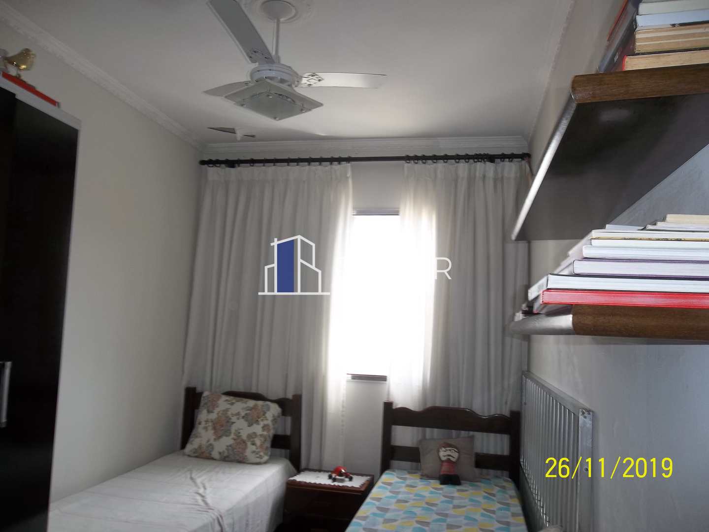 Apartamento à venda com 2 quartos, 57m² - Foto 3