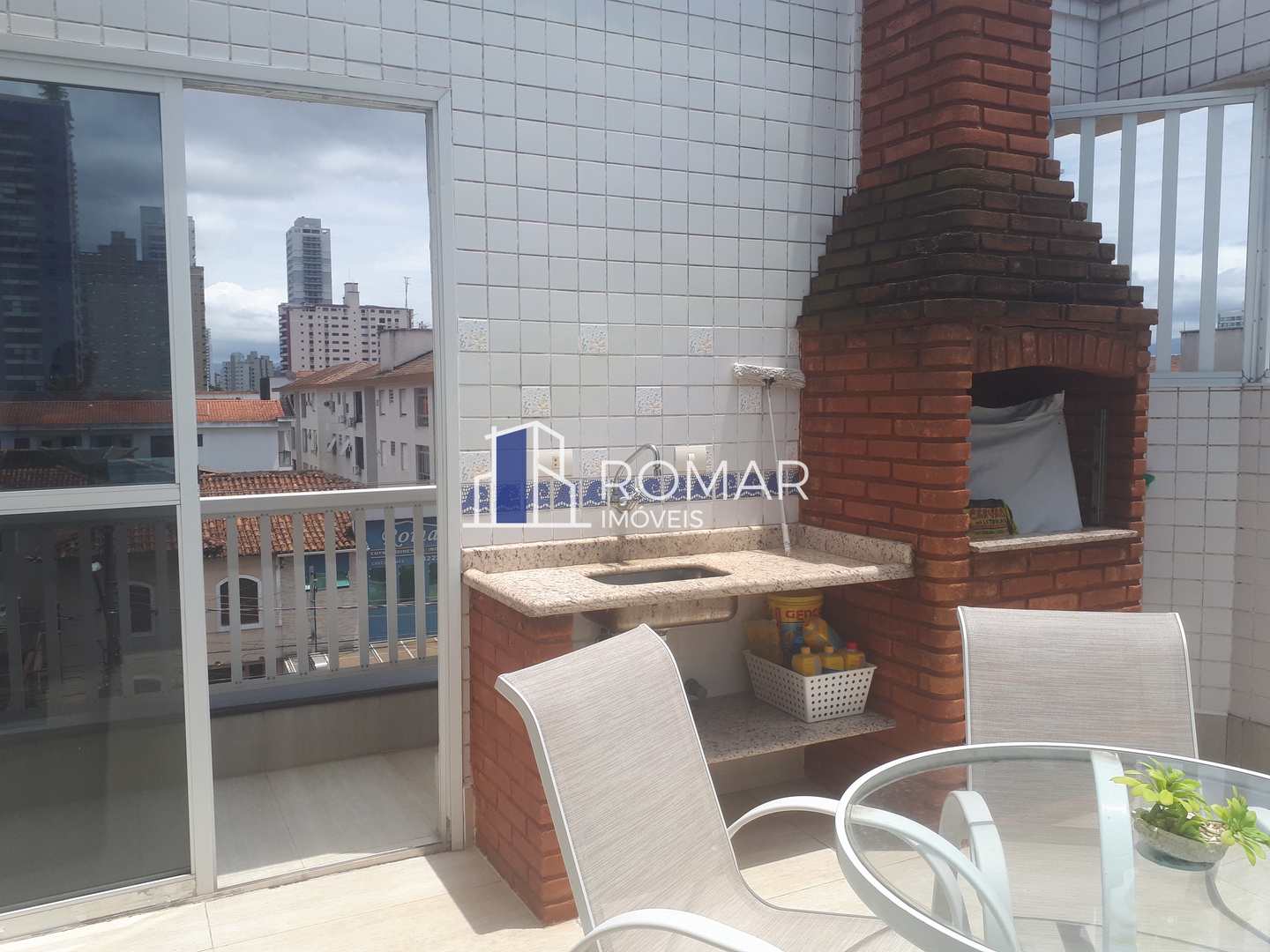 Sobrado à venda com 4 quartos, 360m² - Foto 2