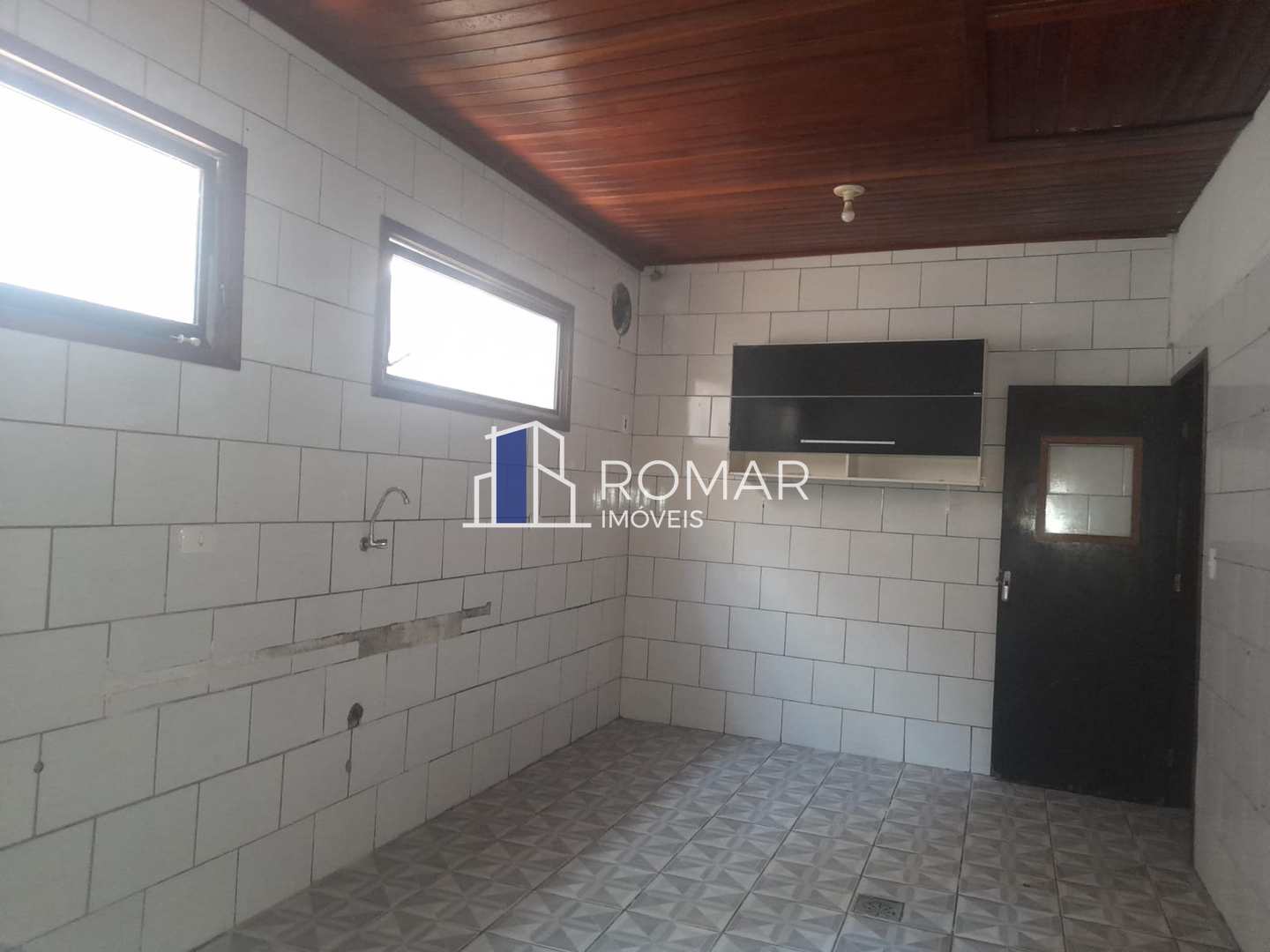 Depósito-Galpão-Armazém à venda, 650m² - Foto 13