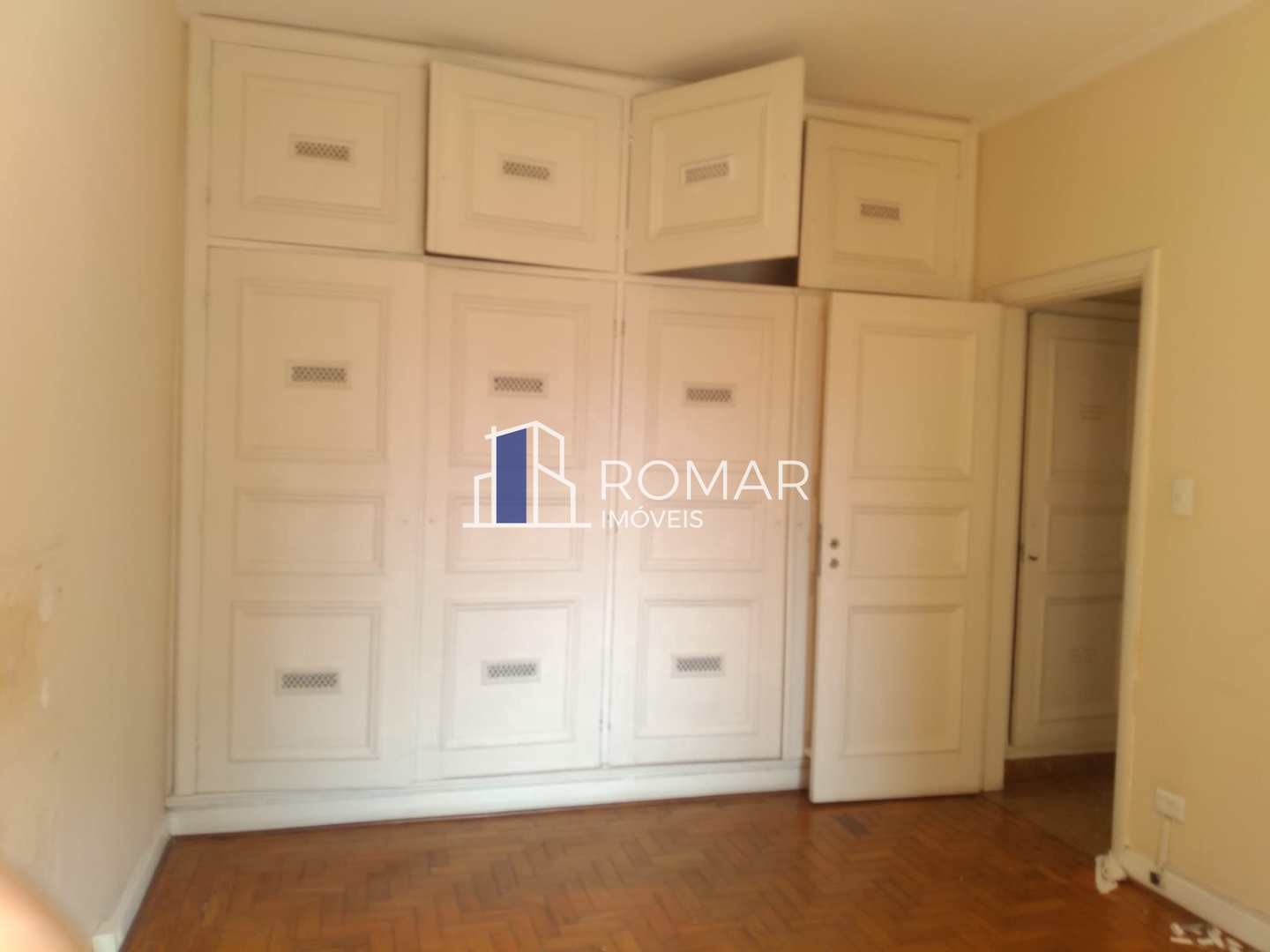 Apartamento à venda com 3 quartos, 110m² - Foto 9