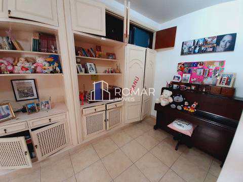 Apartamento à venda com 3 quartos, 167m² - Foto 11