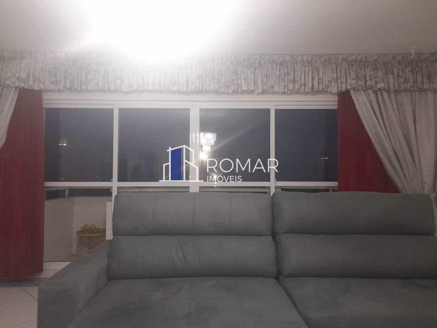 Apartamento à venda com 3 quartos, 165m² - Foto 3