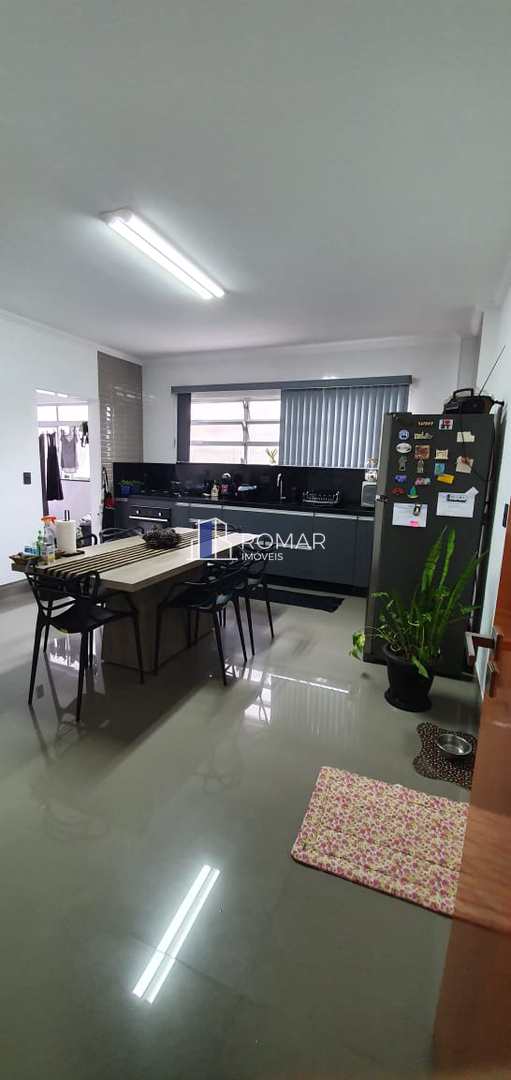 Apartamento à venda com 3 quartos, 146m² - Foto 6