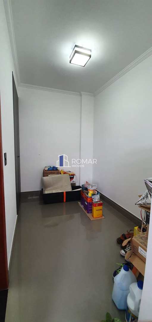 Apartamento à venda com 3 quartos, 146m² - Foto 18