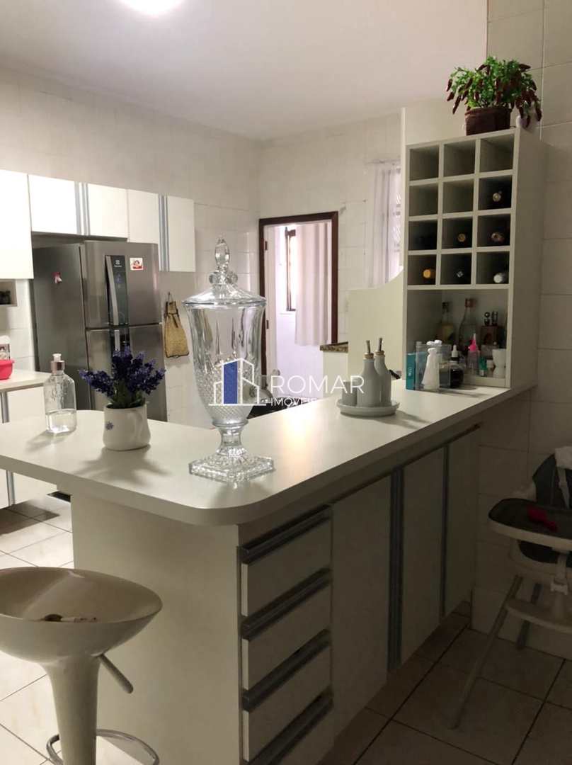 Apartamento à venda com 3 quartos, 150m² - Foto 9