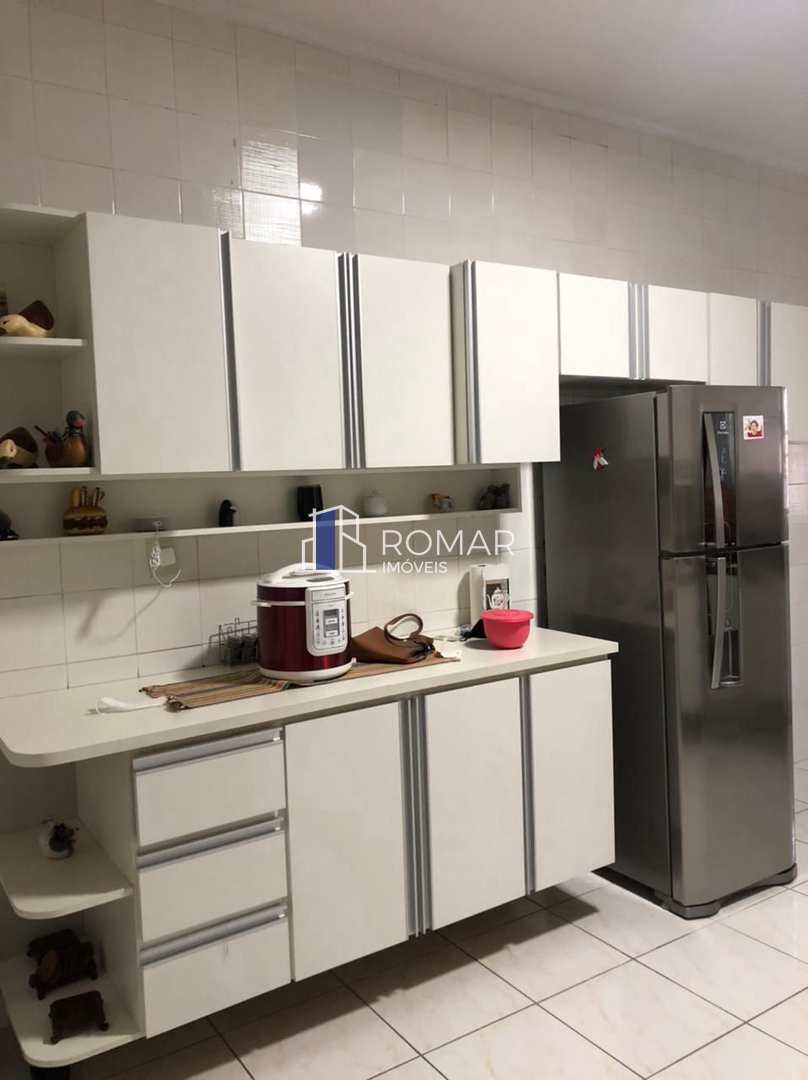 Apartamento à venda com 3 quartos, 150m² - Foto 12