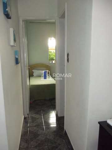 Apartamento à venda com 2 quartos, 70m² - Foto 2