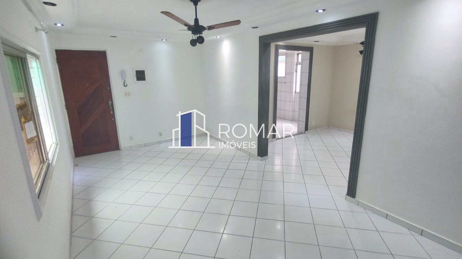 Apartamento à venda com 2 quartos, 72m² - Foto 1