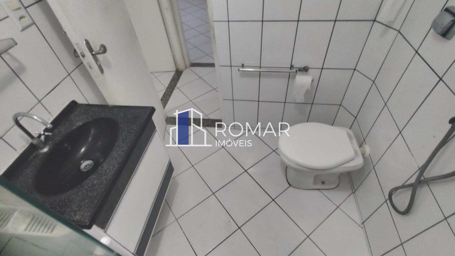 Apartamento à venda com 2 quartos, 72m² - Foto 13