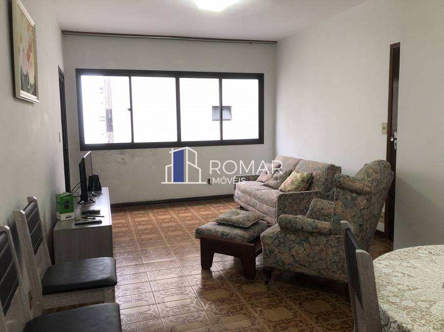 Apartamento à venda com 2 quartos, 77m² - Foto 2