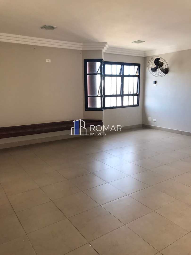 Apartamento à venda com 1 quarto, 45m² - Foto 11