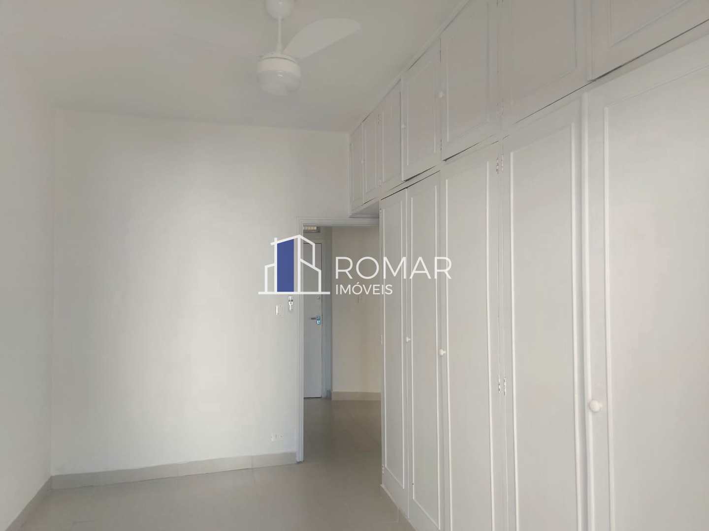 Apartamento à venda com 1 quarto, 50m² - Foto 15