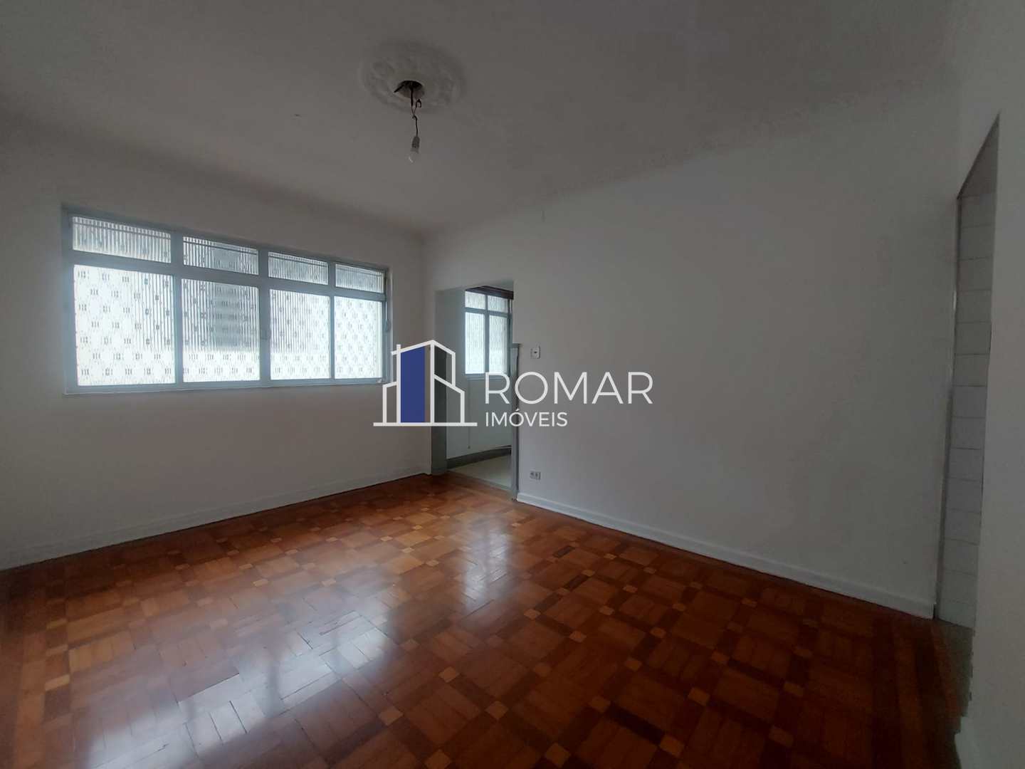 Apartamento à venda com 3 quartos, 96m² - Foto 2