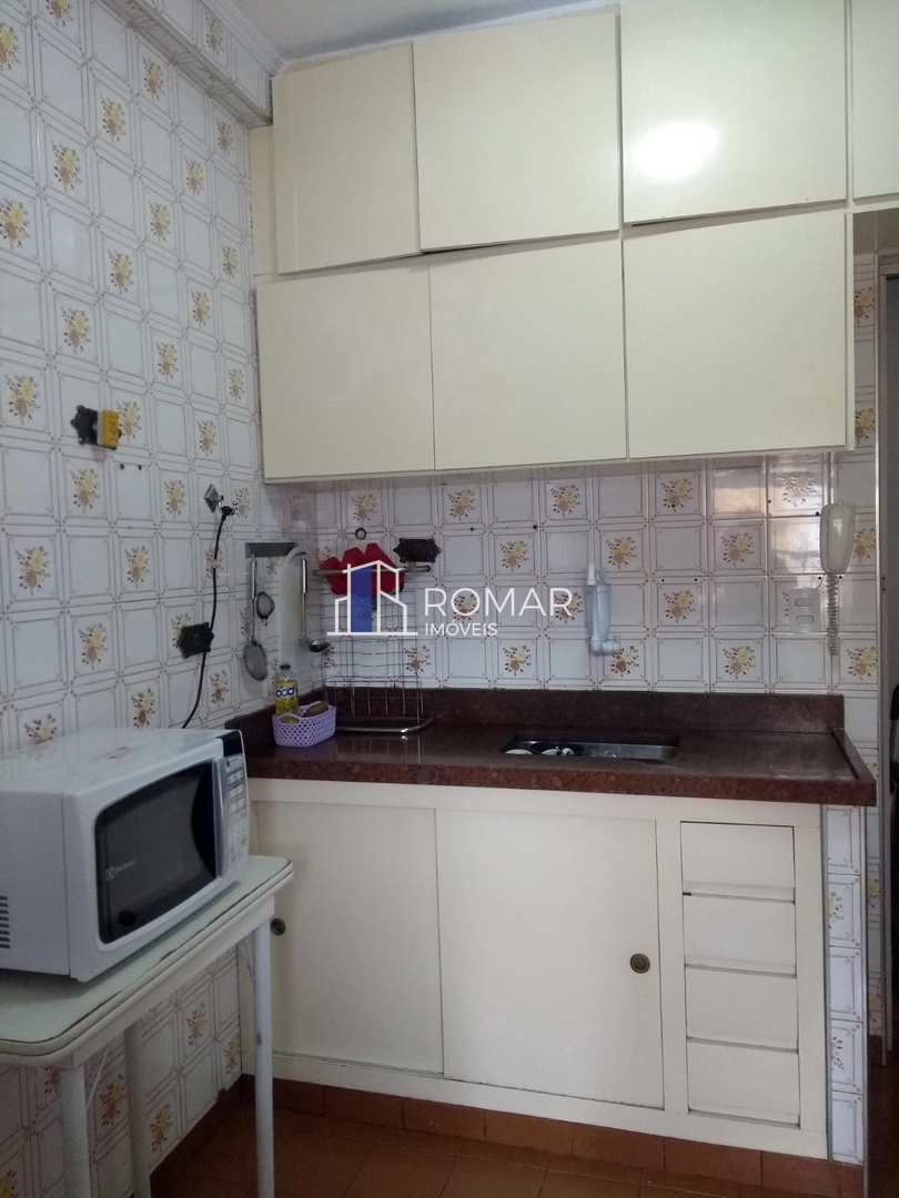 Apartamento à venda com 3 quartos, 77m² - Foto 9