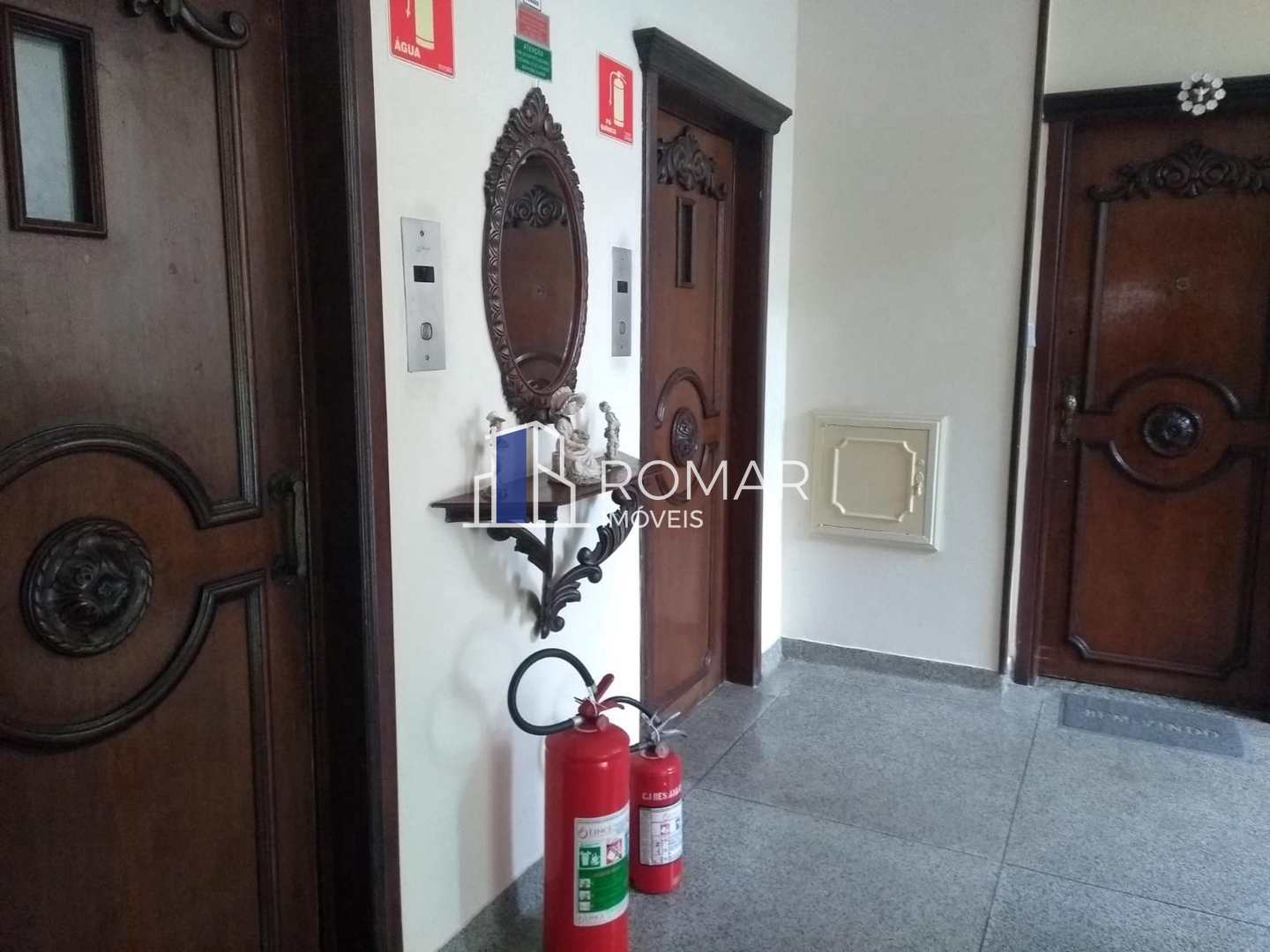 Apartamento à venda com 3 quartos, 77m² - Foto 11