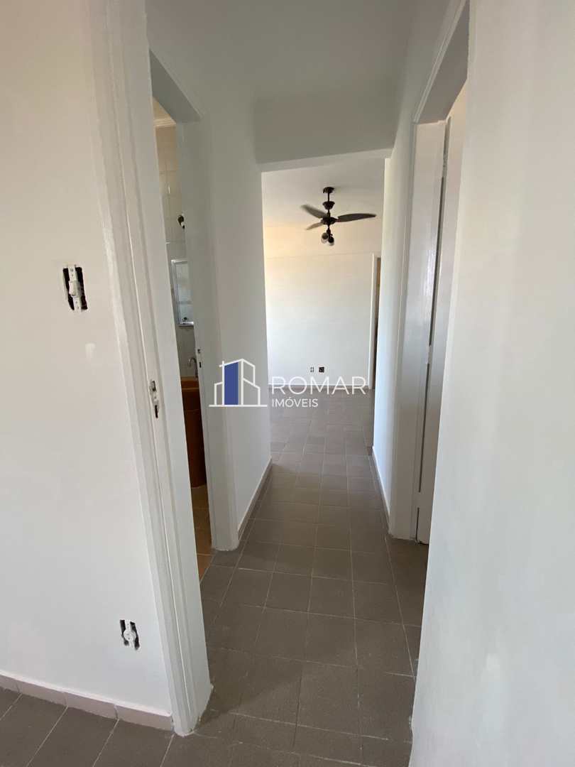 Apartamento à venda com 2 quartos, 65m² - Foto 5