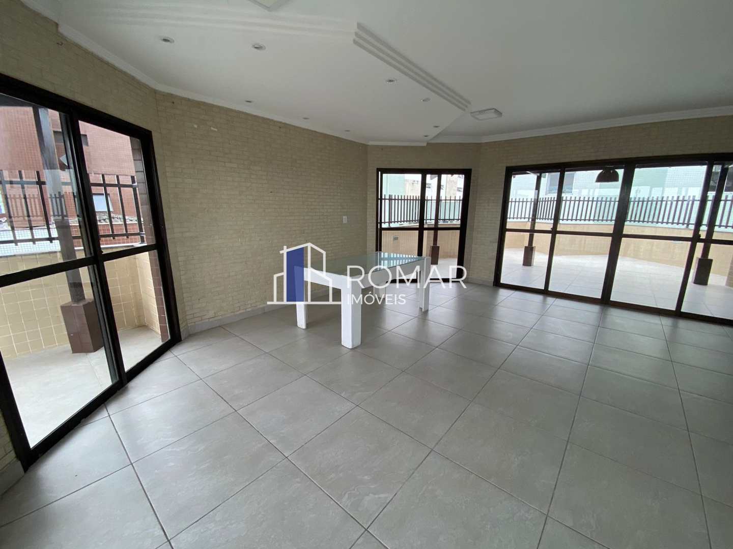 Apartamento à venda com 2 quartos, 80m² - Foto 23