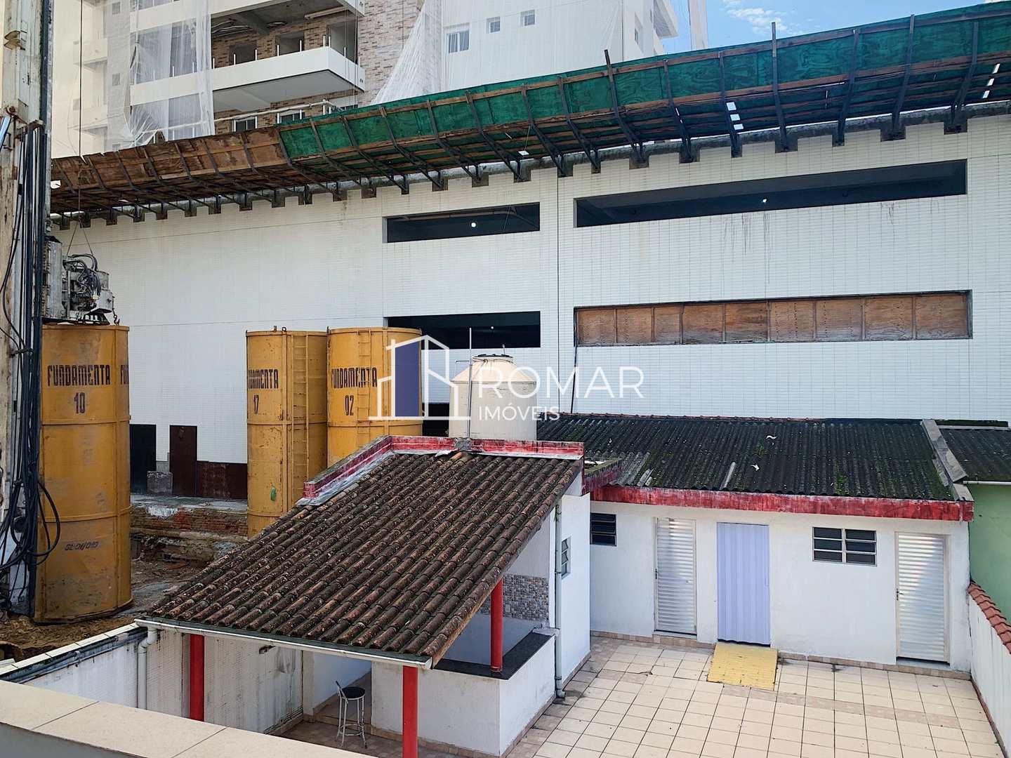 Sobrado à venda e aluguel com 4 quartos, 400m² - Foto 28