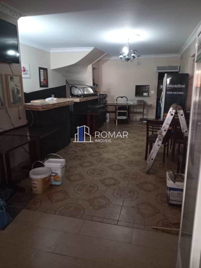 Sobrado à venda e aluguel com 2 quartos, 240m² - Foto 14