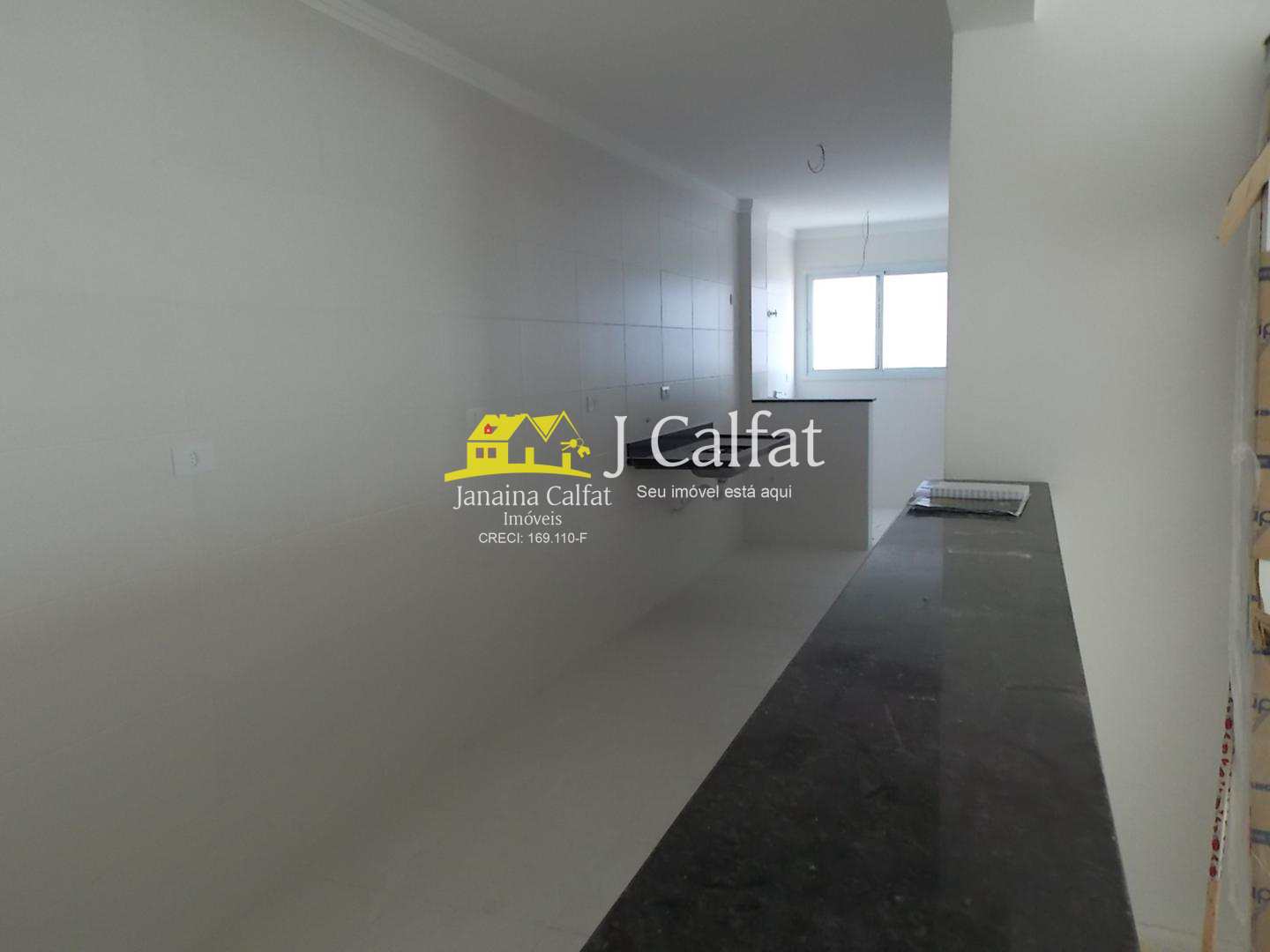 Apartamento à venda com 3 quartos, 104m² - Foto 1