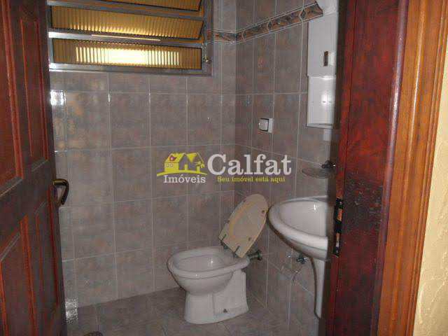 Casa à venda com 3 quartos, 250m² - Foto 25