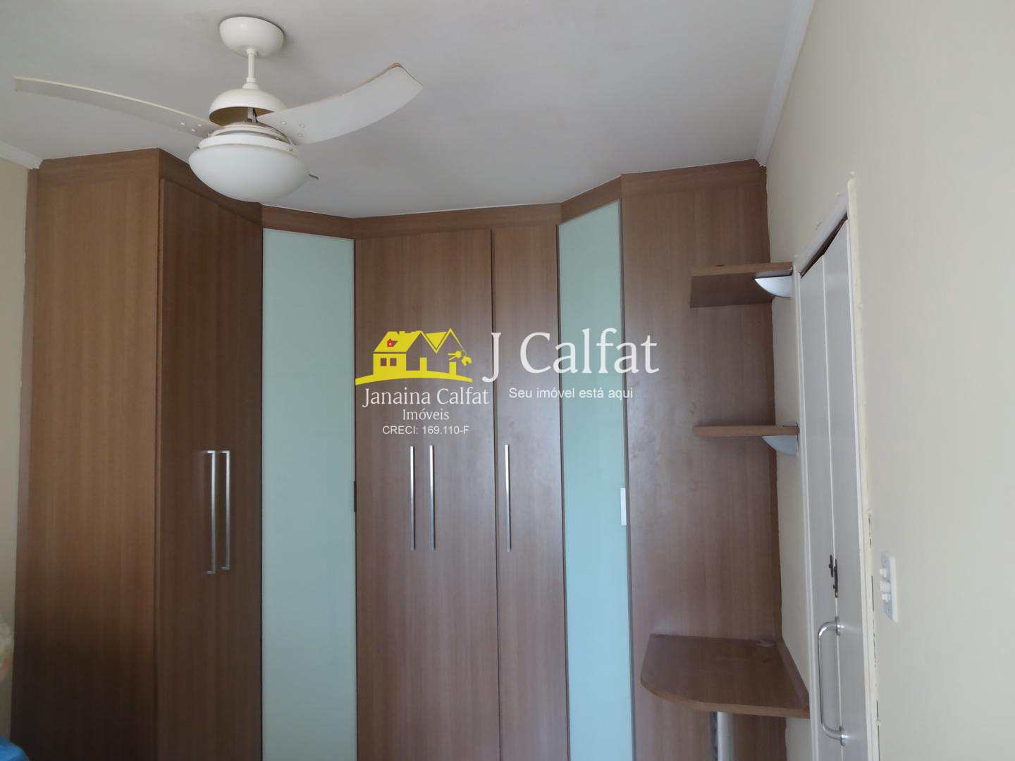 Apartamento à venda com 1 quarto, 50m² - Foto 3