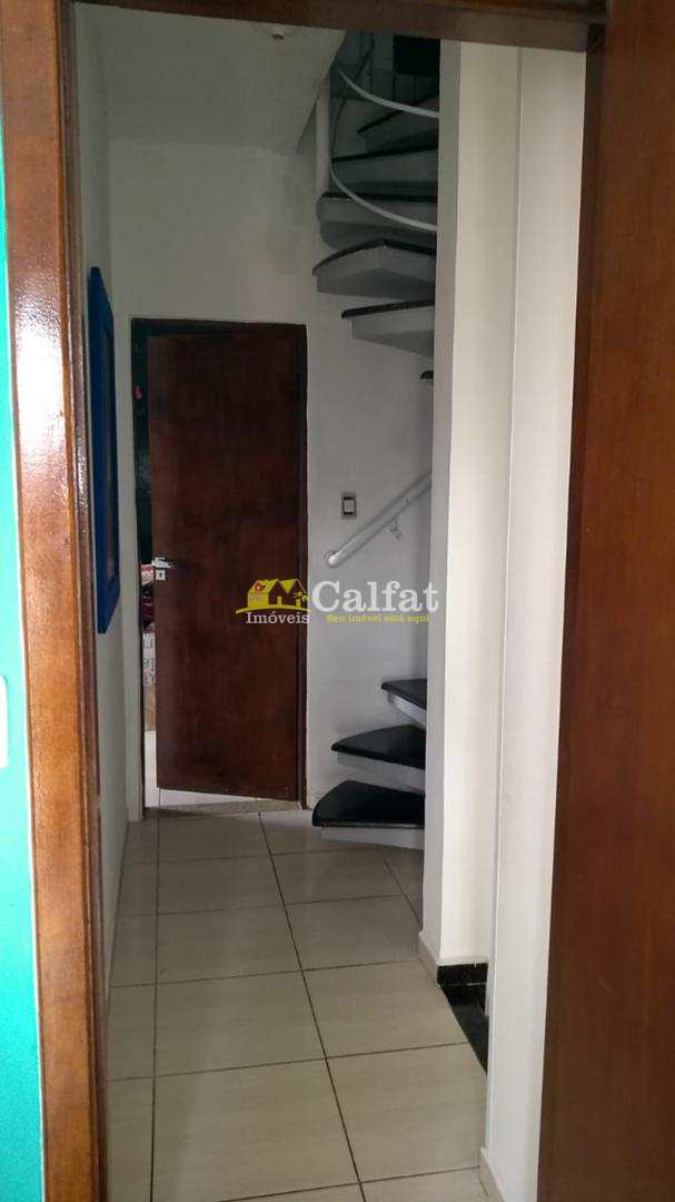 Sobrado à venda com 3 quartos, 100m² - Foto 31