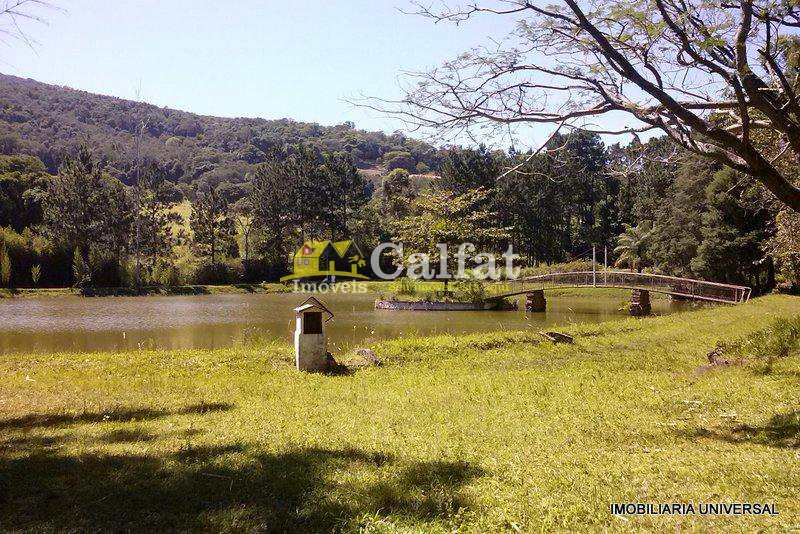 Fazenda à venda com 4 quartos, 596m² - Foto 8