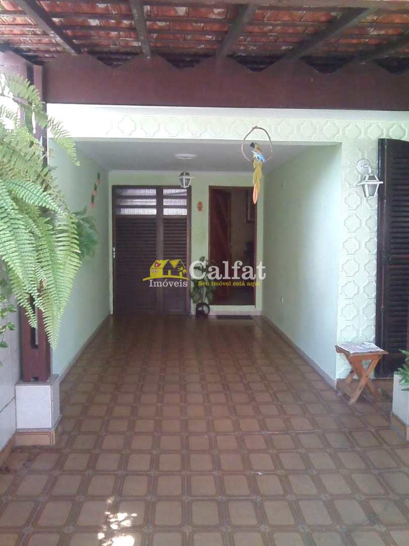 Casa à venda com 3 quartos, 325m² - Foto 23