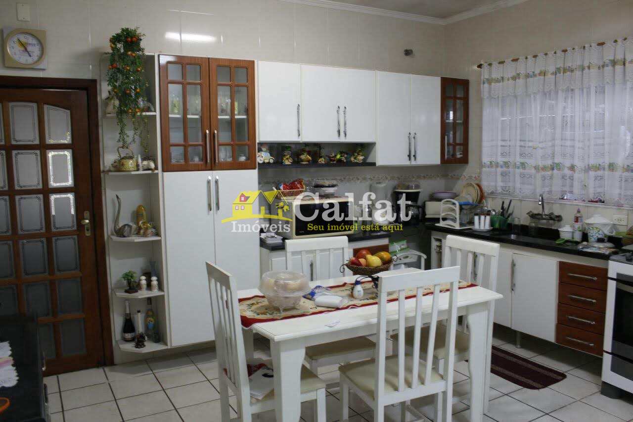 Casa à venda com 3 quartos, 325m² - Foto 36