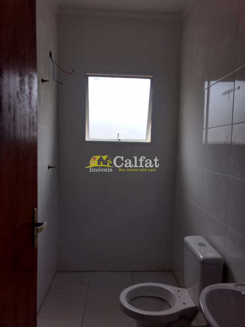 Sobrado à venda com 3 quartos, 200m² - Foto 11