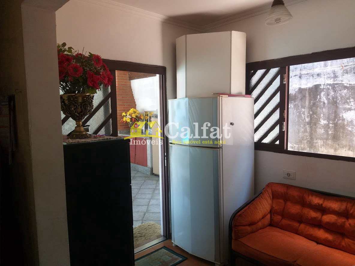 Casa à venda com 4 quartos, 185m² - Foto 31