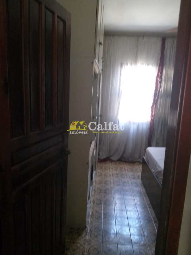 Casa à venda com 4 quartos, 185m² - Foto 24