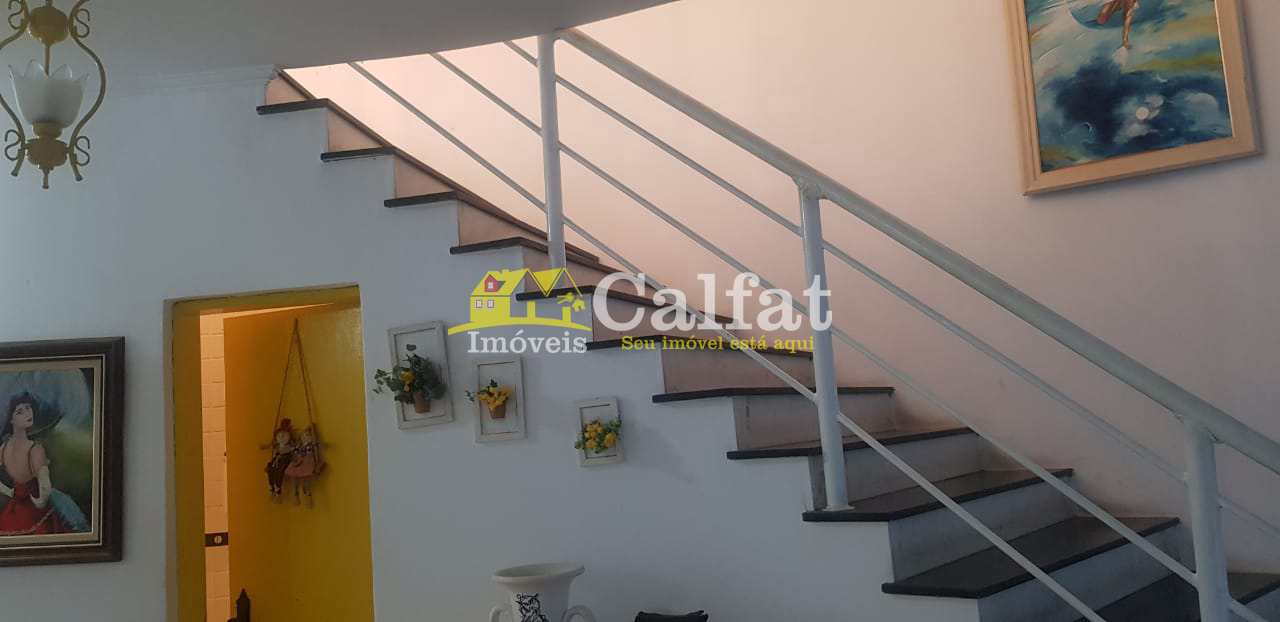 Casa à venda com 2 quartos, 210m² - Foto 12