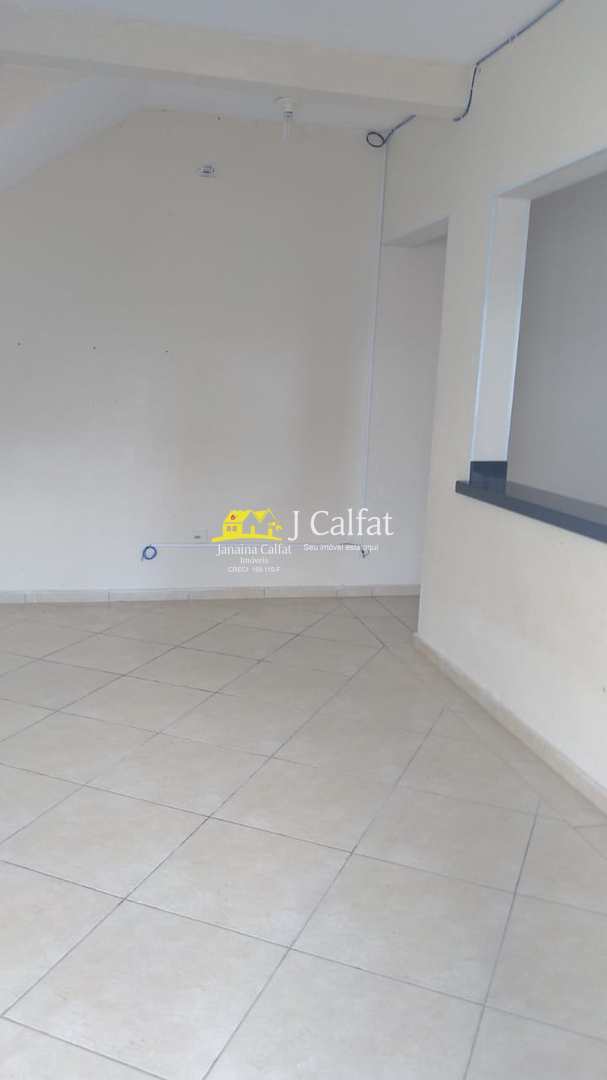 Casa à venda com 2 quartos, 100m² - Foto 2