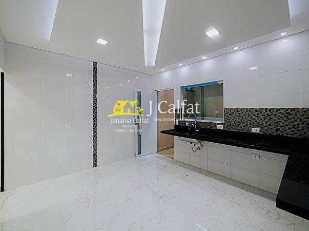 Casa à venda com 2 quartos, 140m² - Foto 9