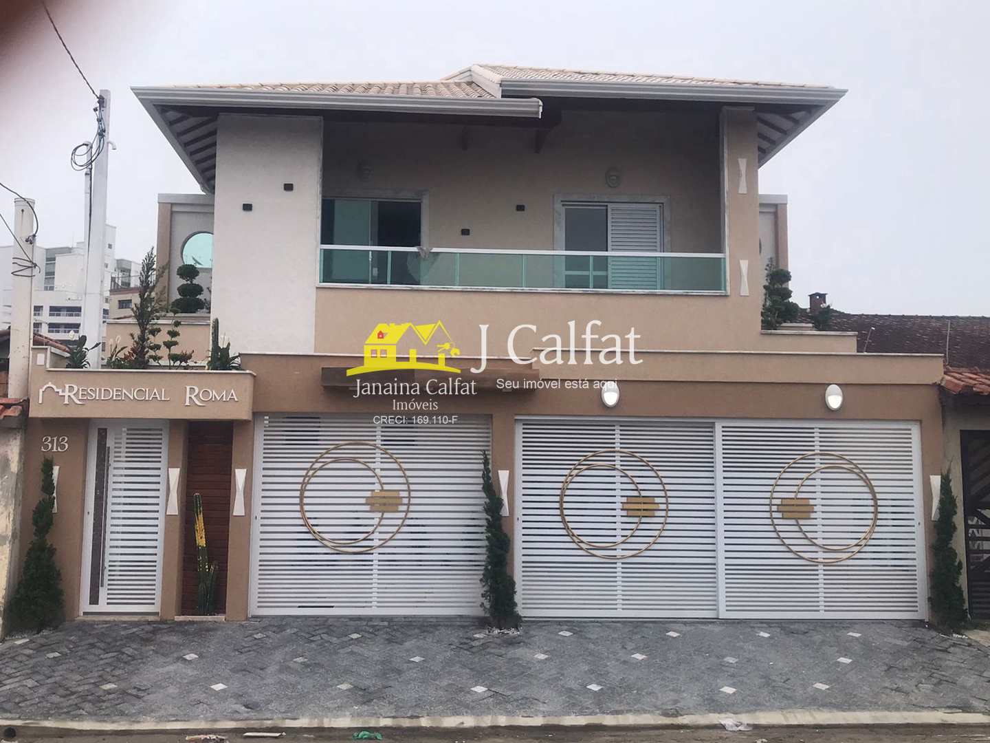 Casa à venda com 2 quartos, 140m² - Foto 1