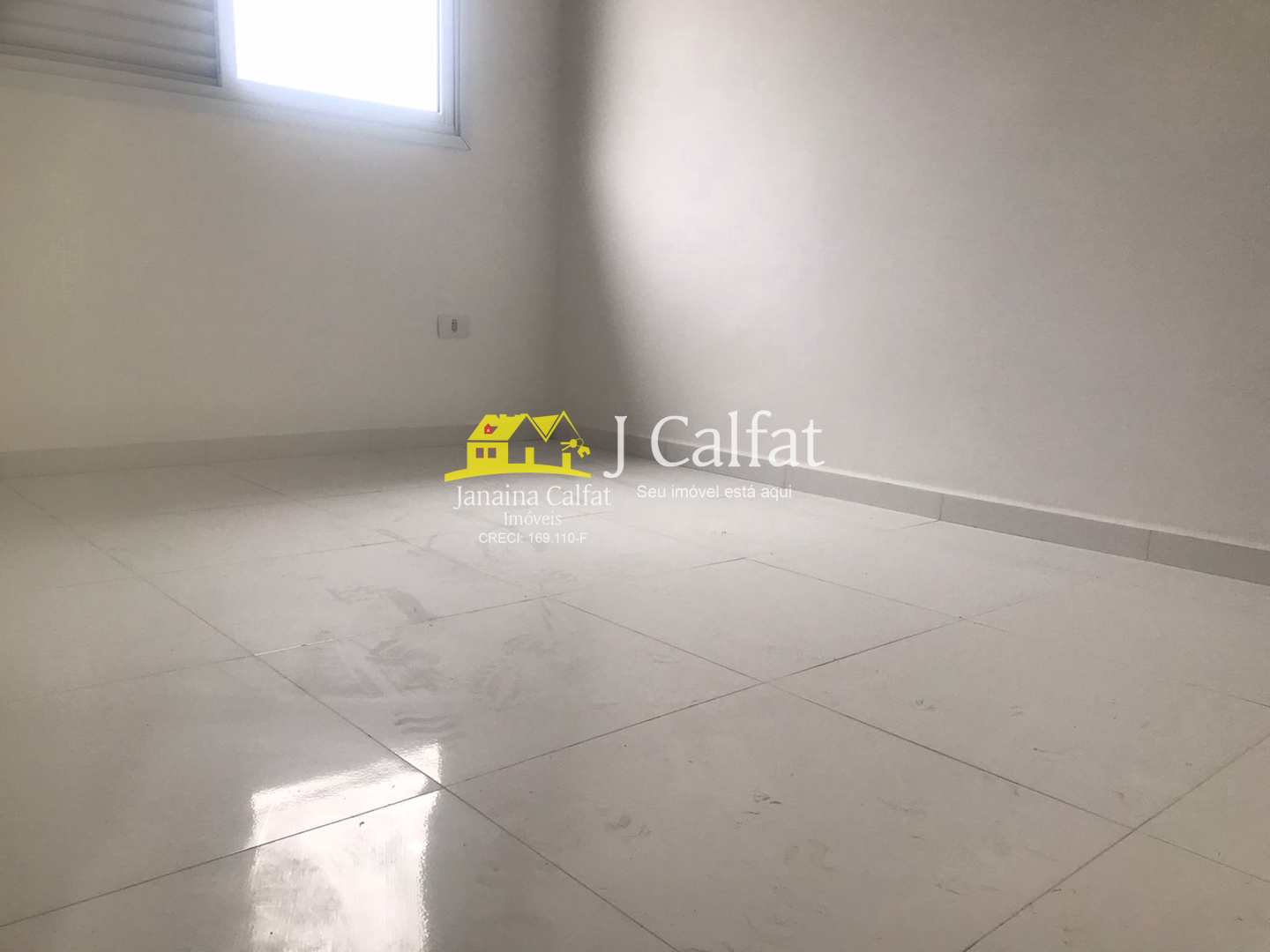 Casa à venda com 2 quartos, 140m² - Foto 10