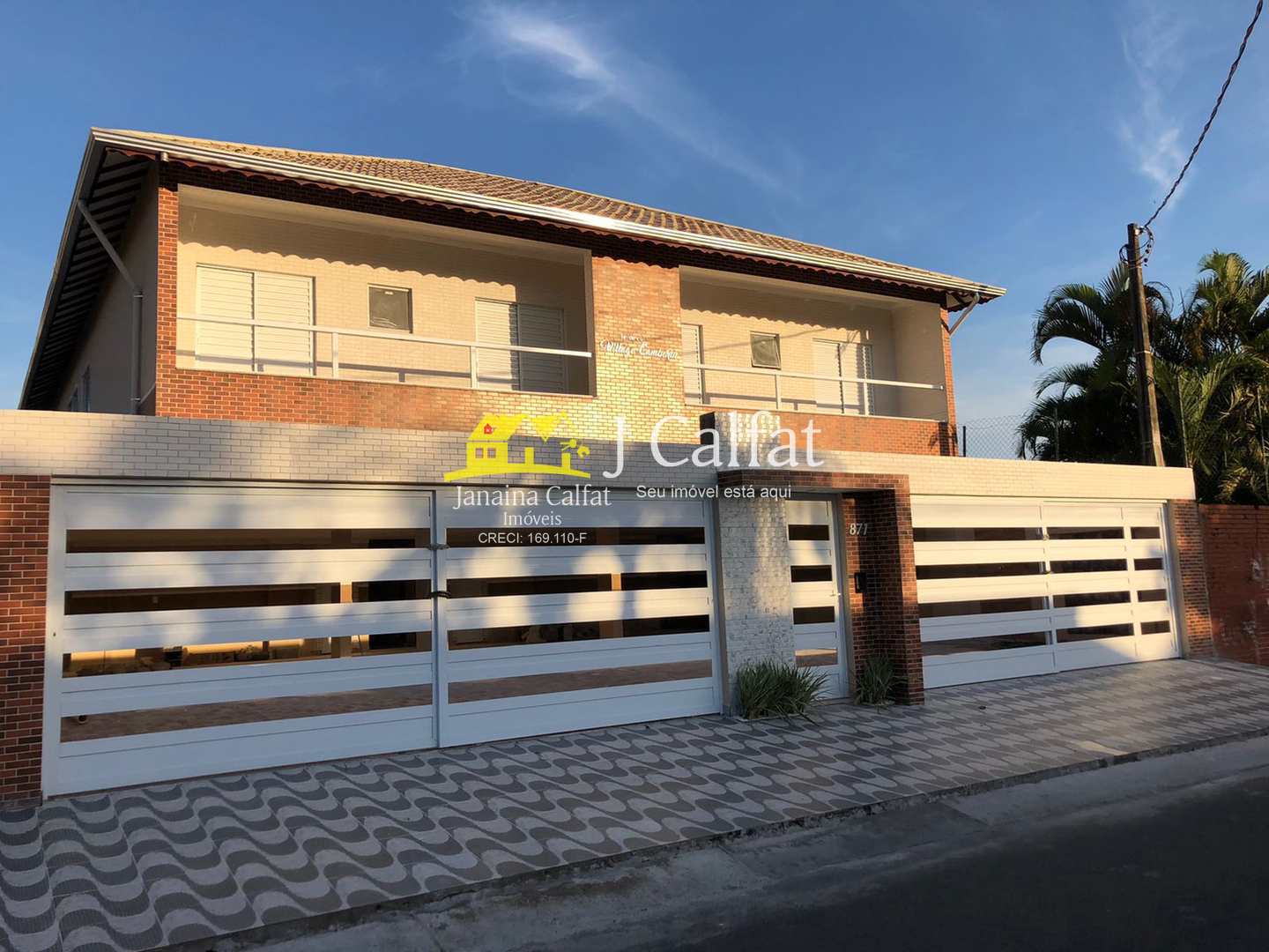 Casa à venda com 2 quartos, 57m² - Foto 1