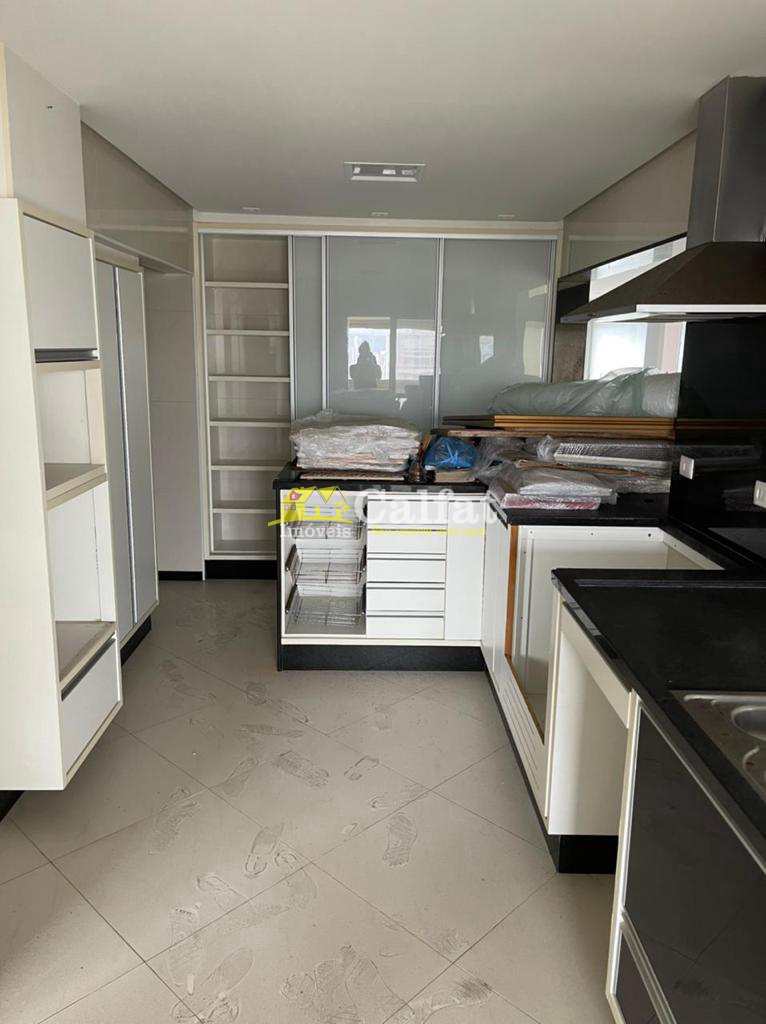 Apartamento à venda com 3 quartos, 170m² - Foto 23