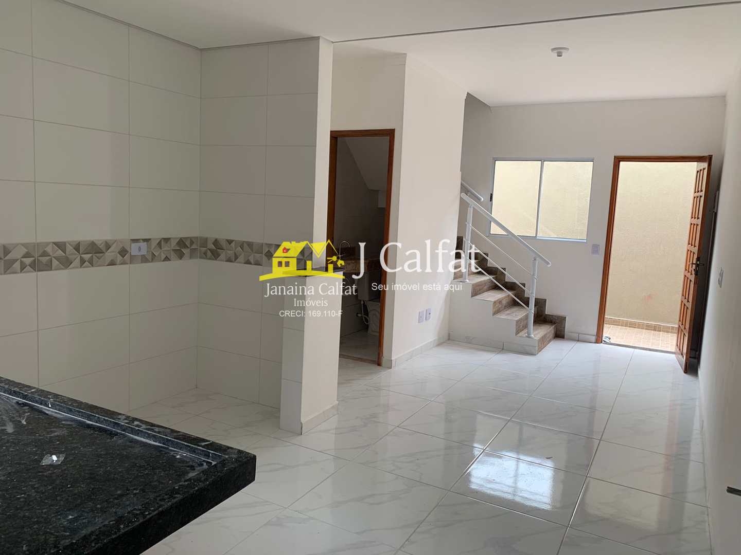 Casa de Condomínio à venda com 2 quartos, 59m² - Foto 2