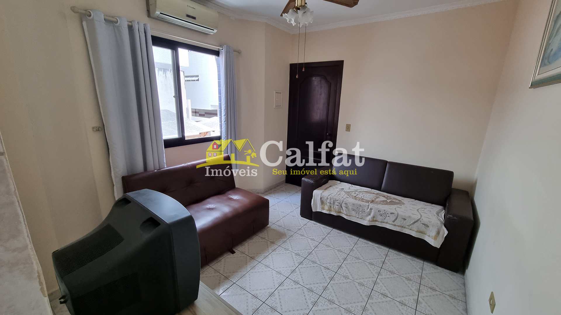 Apartamento à venda com 1 quarto, 50m² - Foto 2