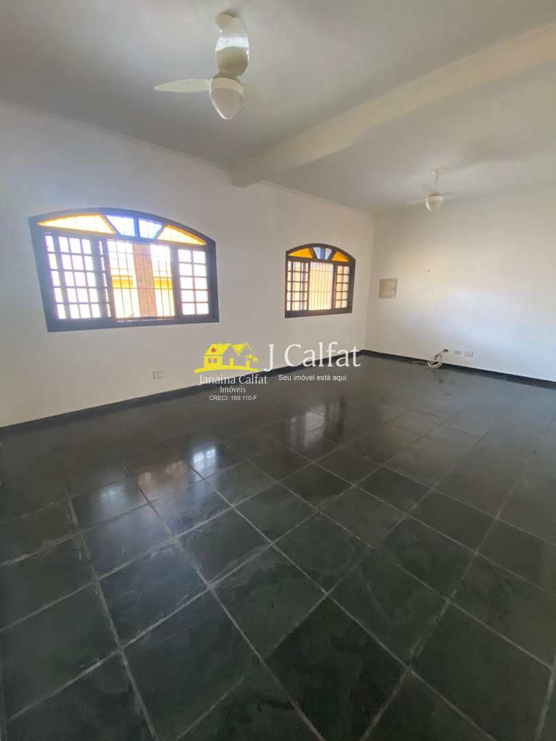 Casa à venda com 4 quartos, 241m² - Foto 26